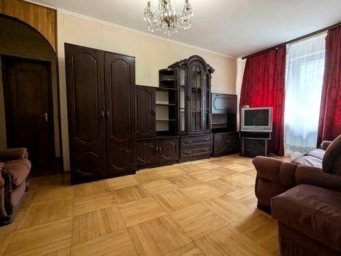 квартира по адресу Космонавтов ул., 46
