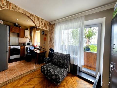 квартира за адресою Дмитра Донцова вул., 10