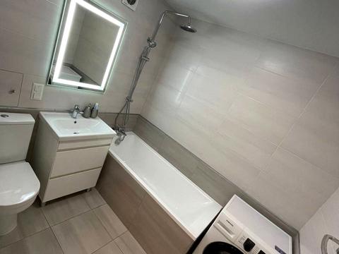 квартира за адресою Зінаїди Білої, 4