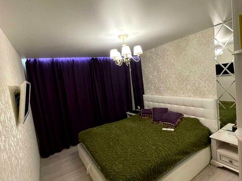 квартира за адресою Зінаїди Білої, 4