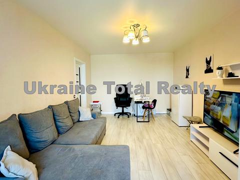 квартира по адресу Ревуцкого ул., 54