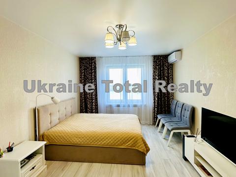 квартира по адресу Ревуцкого ул., 54