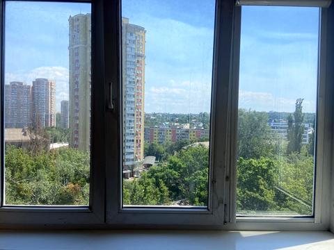 квартира по адресу Голосеевский просп. (40-летия Октября), 25
