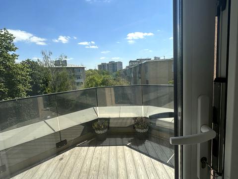 квартира по адресу Космонавтов просп., 49
