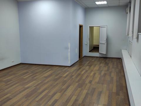 комерційна за адресою Незалежності вул. (Армійська), 10
