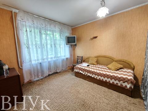 квартира по адресу Ивана Пулюя ул., 12