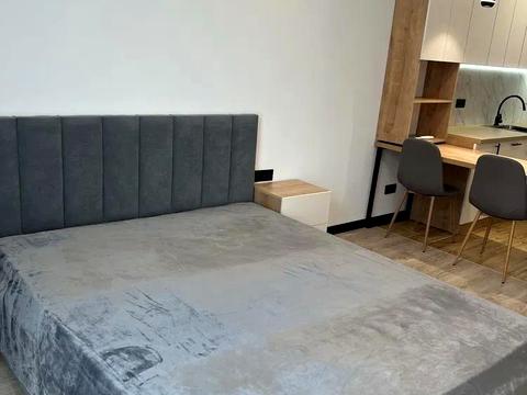 квартира за адресою Червоної Калини вул., 8