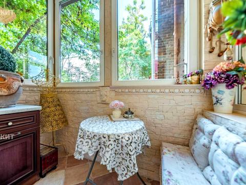 квартира за адресою Ярослава Мудрого вул. (Петровського), 35б