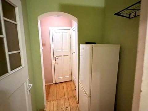 квартира за адресою Сталеварів вул., 12