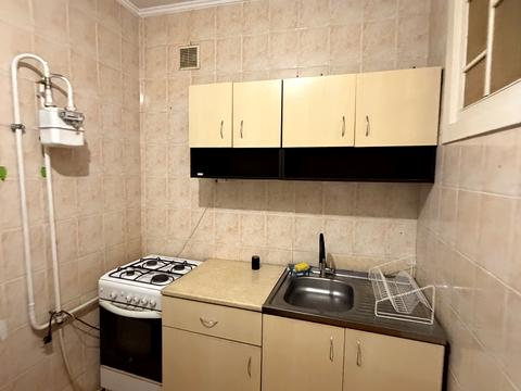 квартира за адресою Сталеварів вул., 12