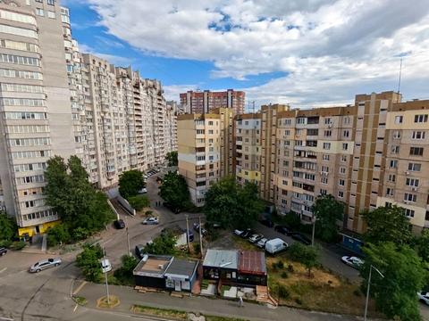 квартира по адресу Урловская ул., 1/8