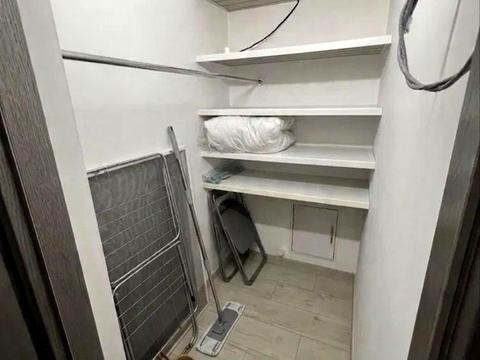 квартира за адресою Богдана Хмельницького  вул., (Будинок 1)
