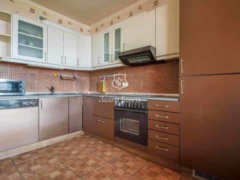 квартира за адресою Ревуцького вул., 42-А