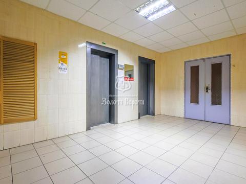 квартира за адресою Ревуцького вул., 42-А