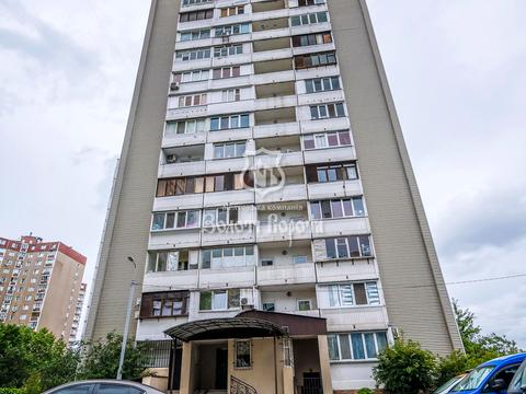 квартира за адресою Ревуцького вул., 42-А