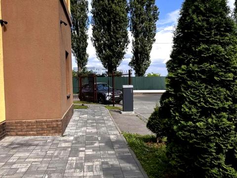 квартира за адресою Академіка Лебедєва вул., 1