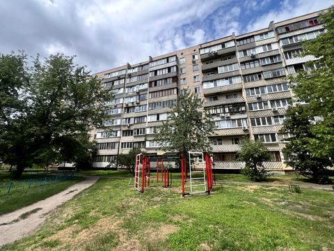 квартира за адресою Миколи Бажана просп., 9-Б