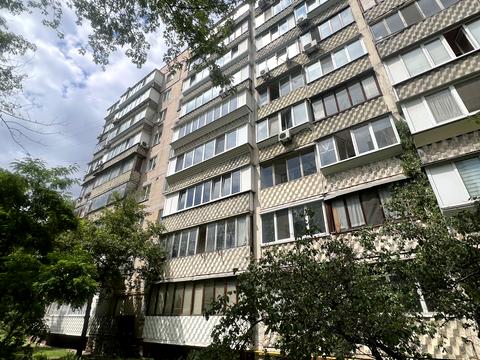 квартира за адресою Миколи Бажана просп., 9-Б
