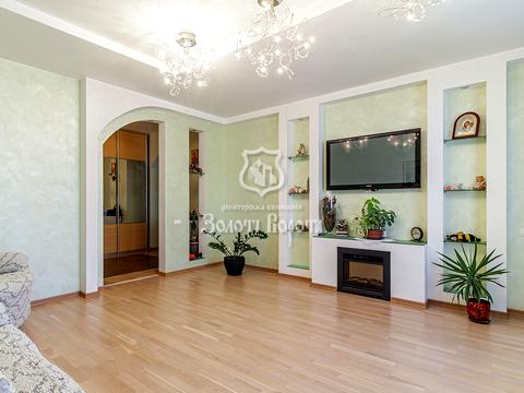 квартира за адресою Володимира Івасюка просп. (Героїв Сталінграду), 4