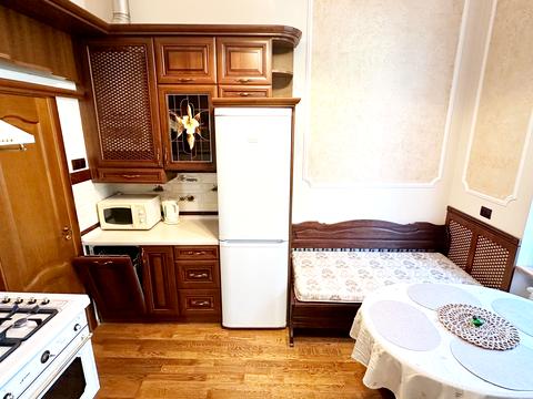 квартира за адресою Гетьмана Петра Дорошенка вул. (Жовтнева), 63