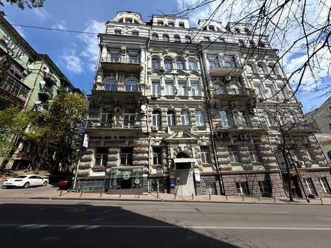 комерційна за адресою Михайлівська вул., 22-А