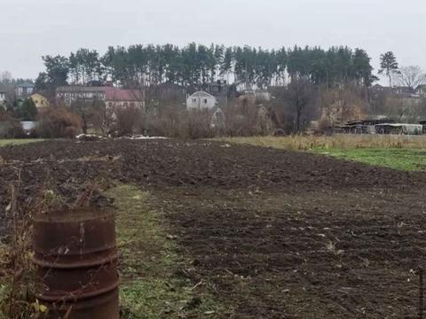 ділянка за адресою Садова вул., 49