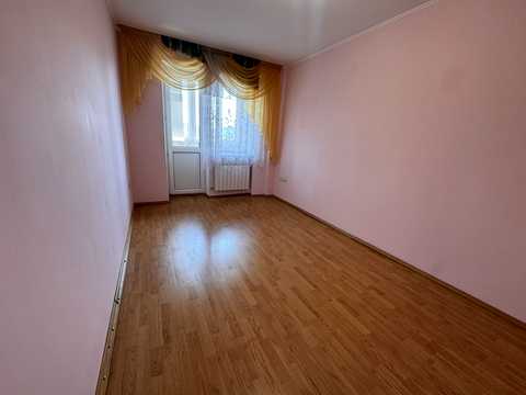 квартира за адресою Торговиця вул., 37