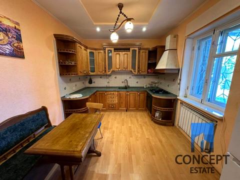будинок за адресою Вознесенська вул., 13