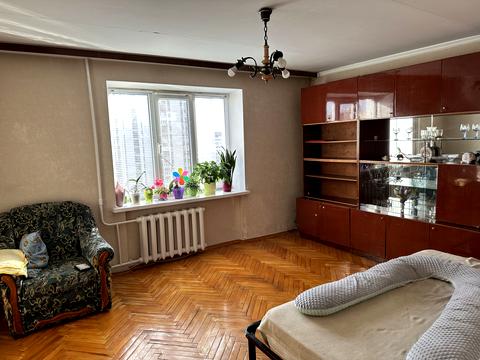 квартира за адресою Симиренка вул., 2/19