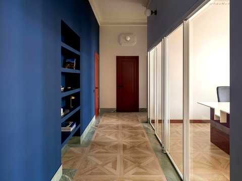 комерційна за адресою Шота Руставелі вул., 15-Б