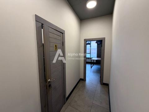 комерційна за адресою Василя Тютюнника вул. (Анрі Барбюса), 28-А
