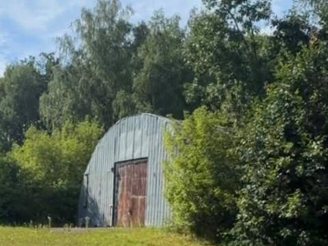 коммерческая по адресу Гірська, 1