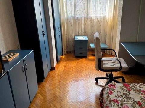 квартира за адресою Академіка Корольова вул., 74б