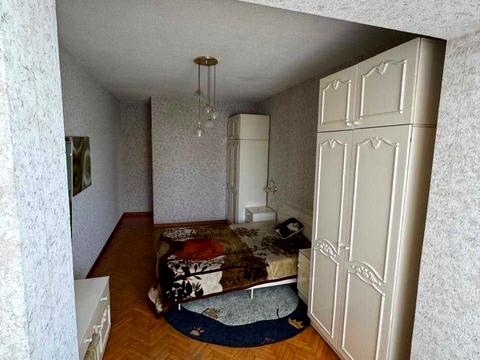 квартира за адресою Академіка Корольова вул., 74б