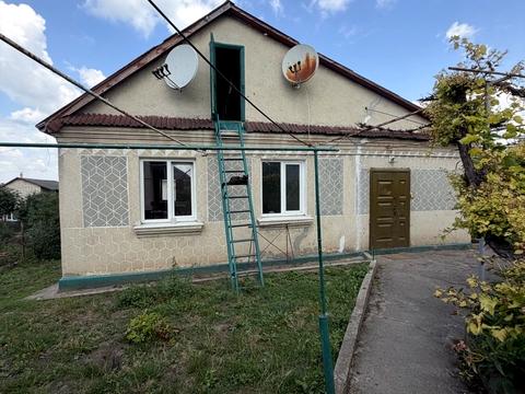 будинок за адресою Івасюка вул.