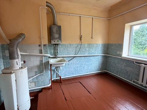 будинок за адресою Івасюка вул.