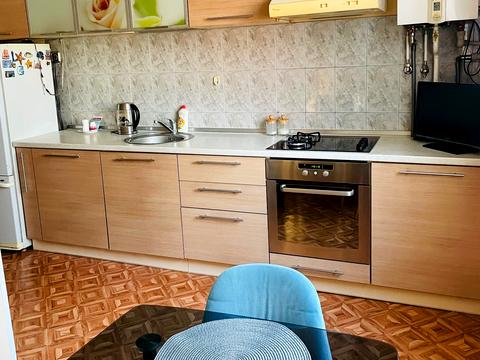 квартира по адресу Королеви Єлизавети ІІ ул. (Глинки), 17
