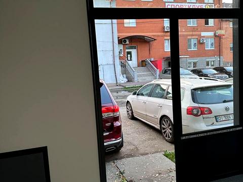 комерційна за адресою Академіка Корольова вул., 10