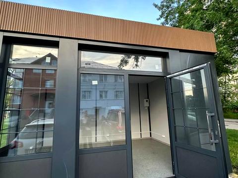 комерційна за адресою Академіка Корольова вул., 10