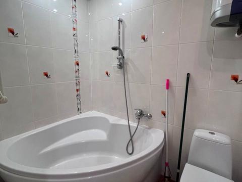 квартира за адресою 200-річчя Кривого Рогу просп., 3