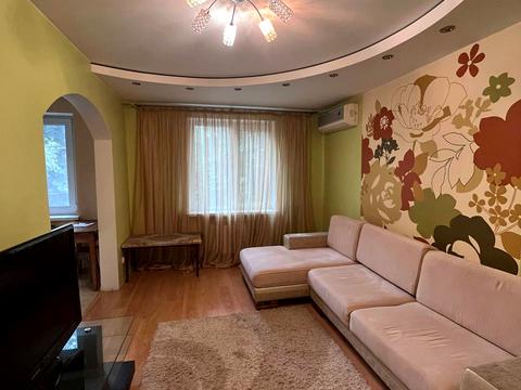 квартира за адресою 200-річчя Кривого Рогу просп., 3