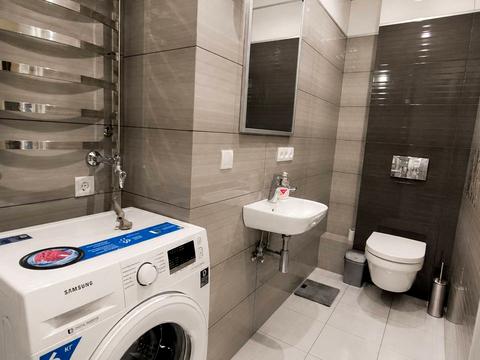 квартира за адресою Олени Степанівни вул. (Ленінградська), 8
