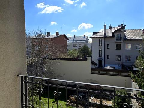 дом по адресу Повстанцев ул. (Декабристів), 8