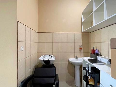 коммерческая по адресу Героев УПА ул., 8