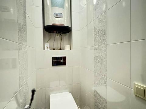 квартира за адресою Академіка Корольова вул., 24