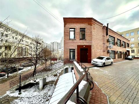 коммерческая по адресу Евгения Коновальца ул. (Щорса), 21