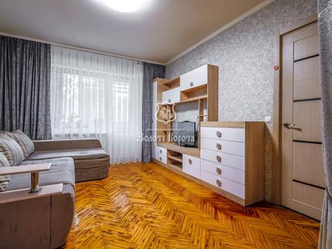 квартира за адресою Космонавта Поповича вул. (Космонавта Волкова), 14