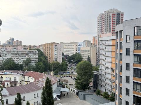 квартира за адресою Євгена Коновальця вул. (Щорса), 32-Б