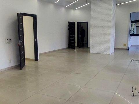 комерційна за адресою Київ, Мечникова вул. (Кловський), 2