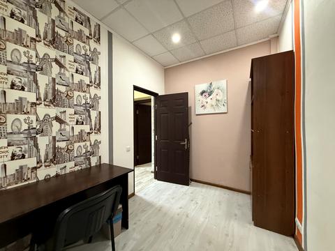 квартира за адресою Богдана Хмельницького вул., 68